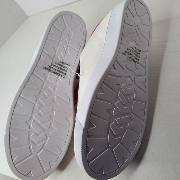 10W Barie Logo Pink White Lace Up Sneaker Lined Barbie Extra Wide Width Torrid - Picture 8 of 11